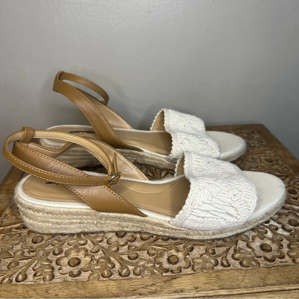 Talbots Women’s Pamela Crochet Wedge Sandal Sz 9